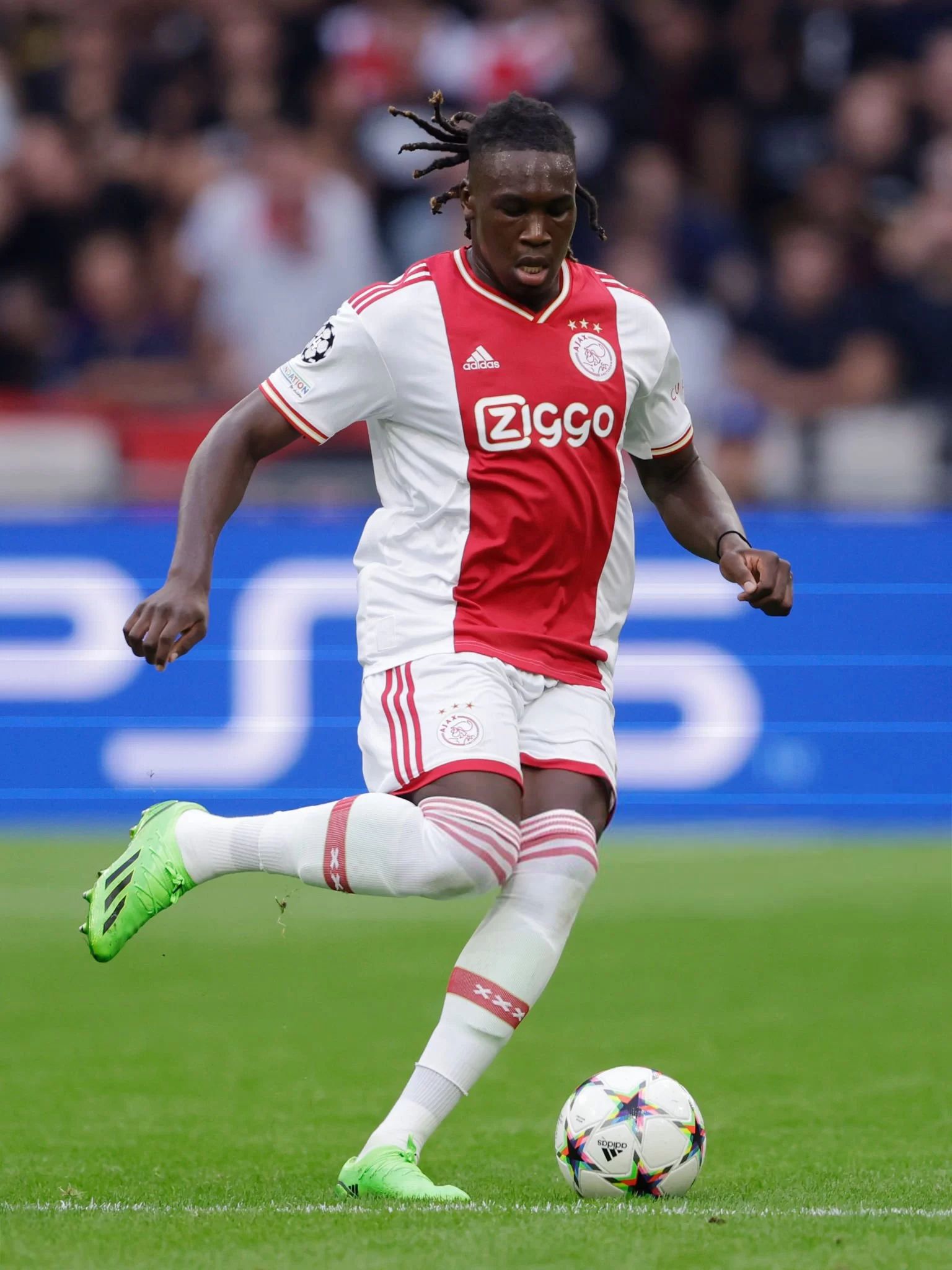 calvin-bassey-ajax