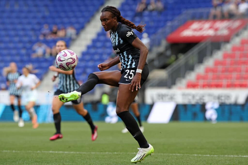 Ifeoma Onumonu