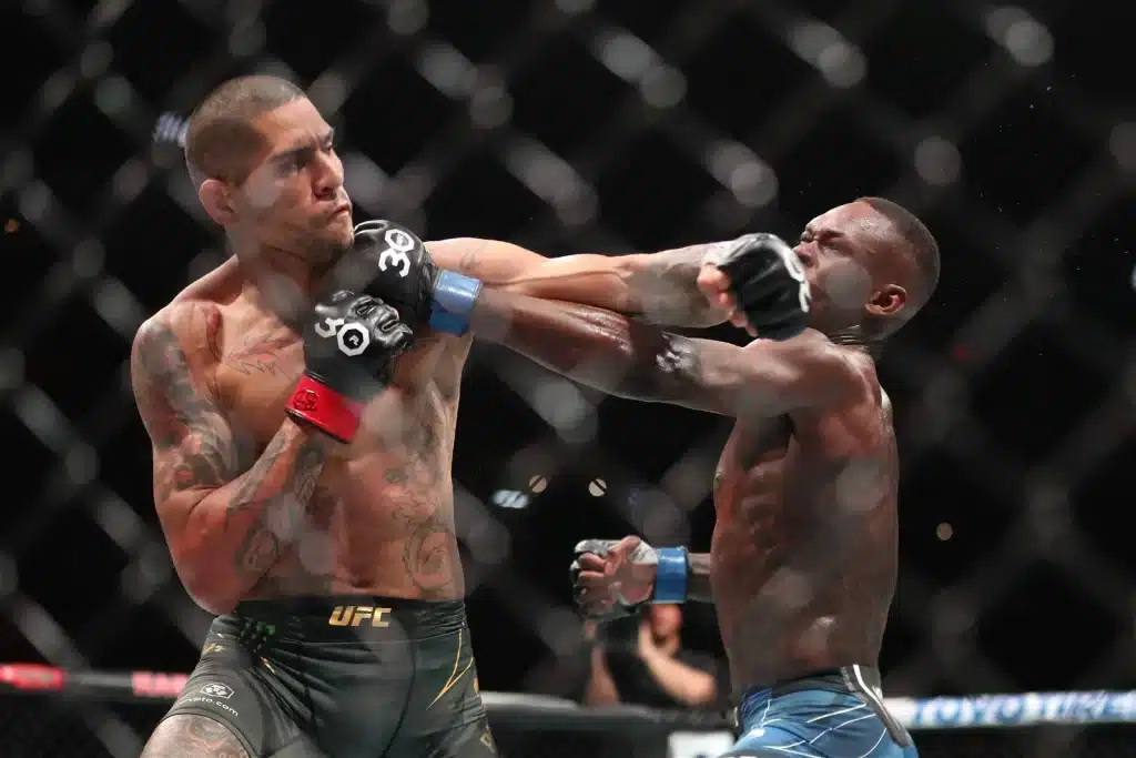 Israel Adesanya in action against Alex Pereira