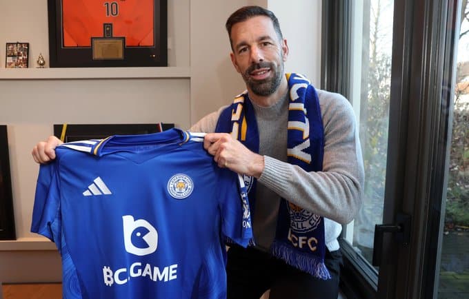 Ndidi gets new manager as Leicester appoint Van Nistelrooy