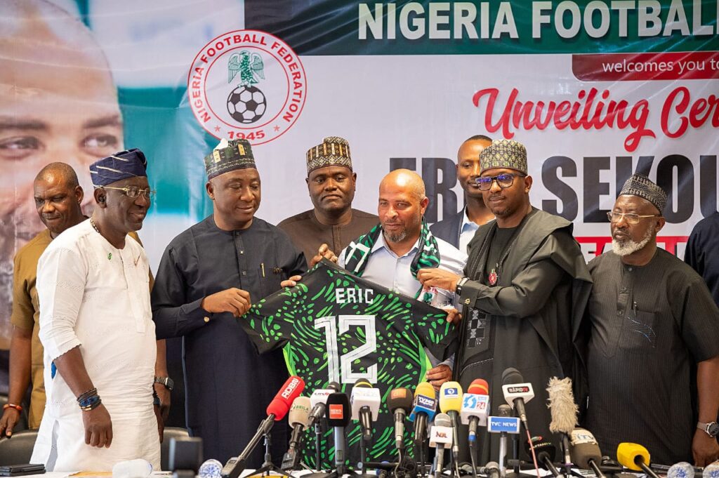 Eric Chelle appointed as Super Eagles coach in January