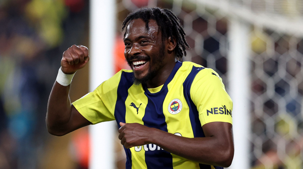Osayi-Samuel bids emotional farewell to Fenerbahçe after Birmingham move