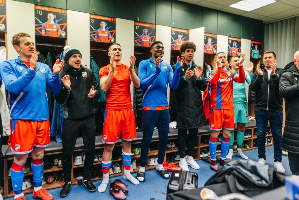 Viktoria Plzen boss hails Durosinmi after Europa League double