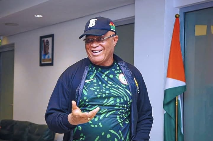 Nigeria vs Zimbabwe: Governor Umo Eno purchases 30,000 match tickets for fans