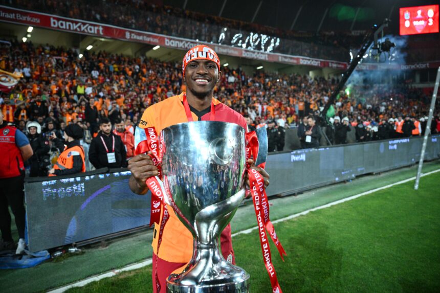 ‘We have to give everything!’ - Osimhen targets League title after Cup triumph