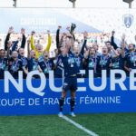 Chiamaka Nnadozie and teammates celebrate winning Coupe de france