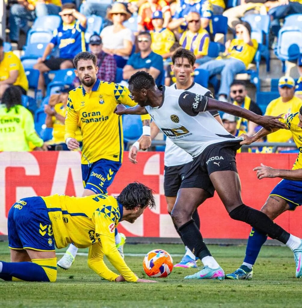 Valencia rule out permanent deal for Sadiq Umar despite solid loan spell