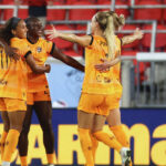 Michelle Alozie scores stoppage-time winner as Houston Dash beat Gotham in NWSL clash