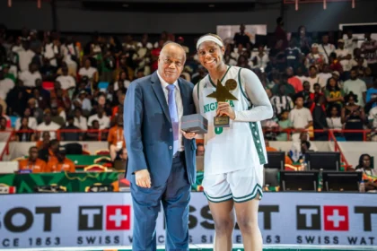 Amy Okonkwo with the Women's Afrobasket 2025 MVP award