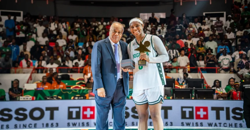 Amy Okonkwo with the Women's Afrobasket 2025 MVP award