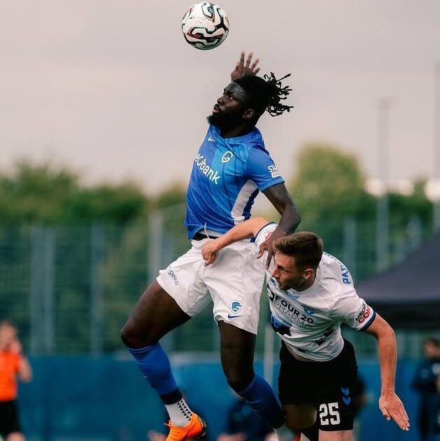 Tolu Arokodare in action for Genk