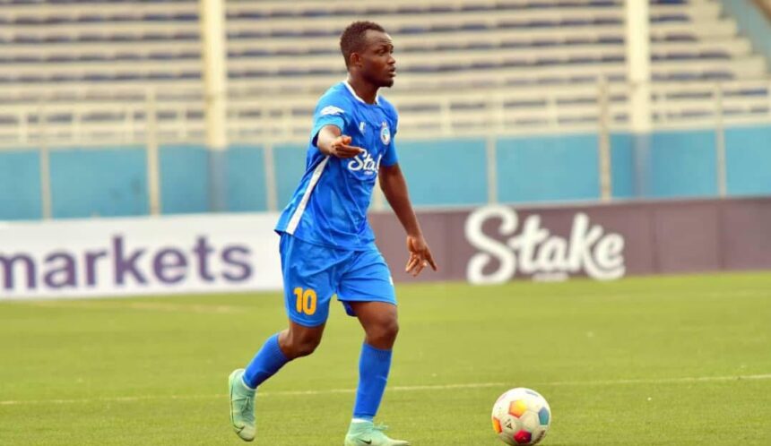 Elijah Akanni bids emotional farewell to Enyimba 37 Elijah Akanni bids emotional farewell to Enyimba