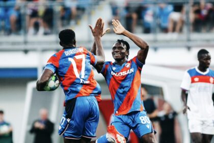 Durosinmi scores but Dessers’ Rangers edge past Viktoria Plzen to advance to UCL play-offs