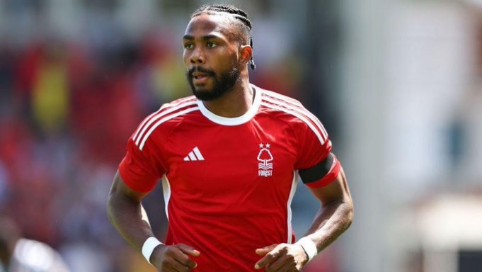 Emmanuel Dennis leaves Nottingham Forest after mutual contract termination