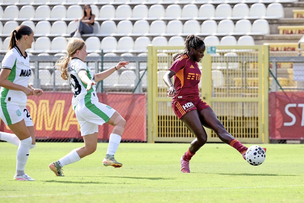 Babajide scores first goal for Roma in 3-0 victory over Sassuolo 38 Babajide scores first goal for Roma in 3-0 victory over Sassuolo