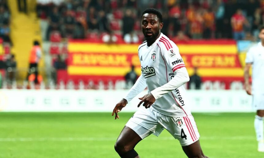 Wilfred Ndidi in action for Besiktas