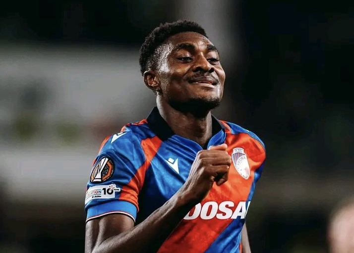 Durosinmi scores again as Viktoria Plzen draw 3-3 with Hradec Kralove