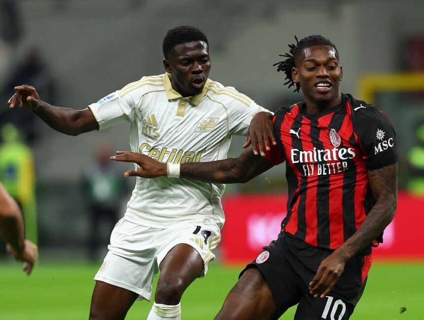 Akinsanmiro grabs first Serie A assist as Pisa hold AC Milan in dramatic 2-2 draw