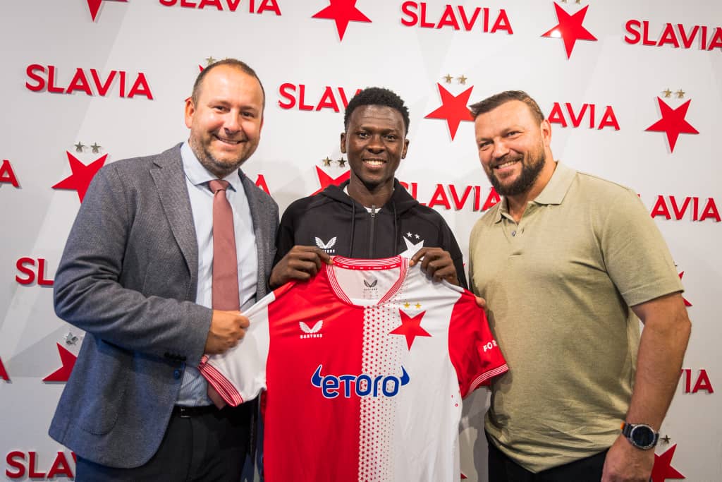 Nigerian youngster Isaiah Chinedu completes move to Slavia Prague from Right2Win 38 Nigerian youngster Isaiah Chinedu completes move to Slavia Prague from Right2Win