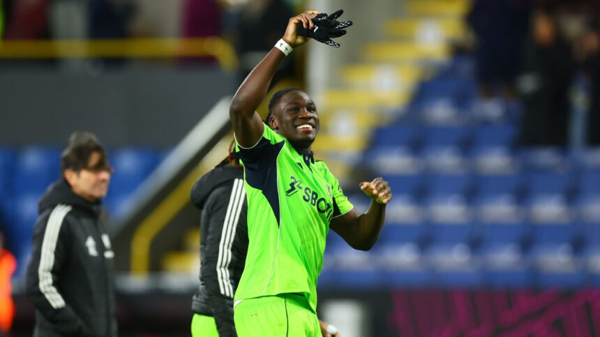 Calvin Bassey - Ngày Càng Chắc Chắn Trong Các Trận Áp Lực Cao