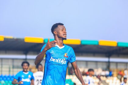NPFL: Victor Mbaoma grabs brace as Remo Stars edge Enyimba 2-1 to end losing streak