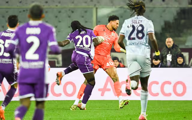 Okoye receives red card as Udinese suffer crushing 5-1 defeat to Fiorentina 37 Okoye receives red card as Udinese suffer crushing 5-1 defeat to Fiorentina