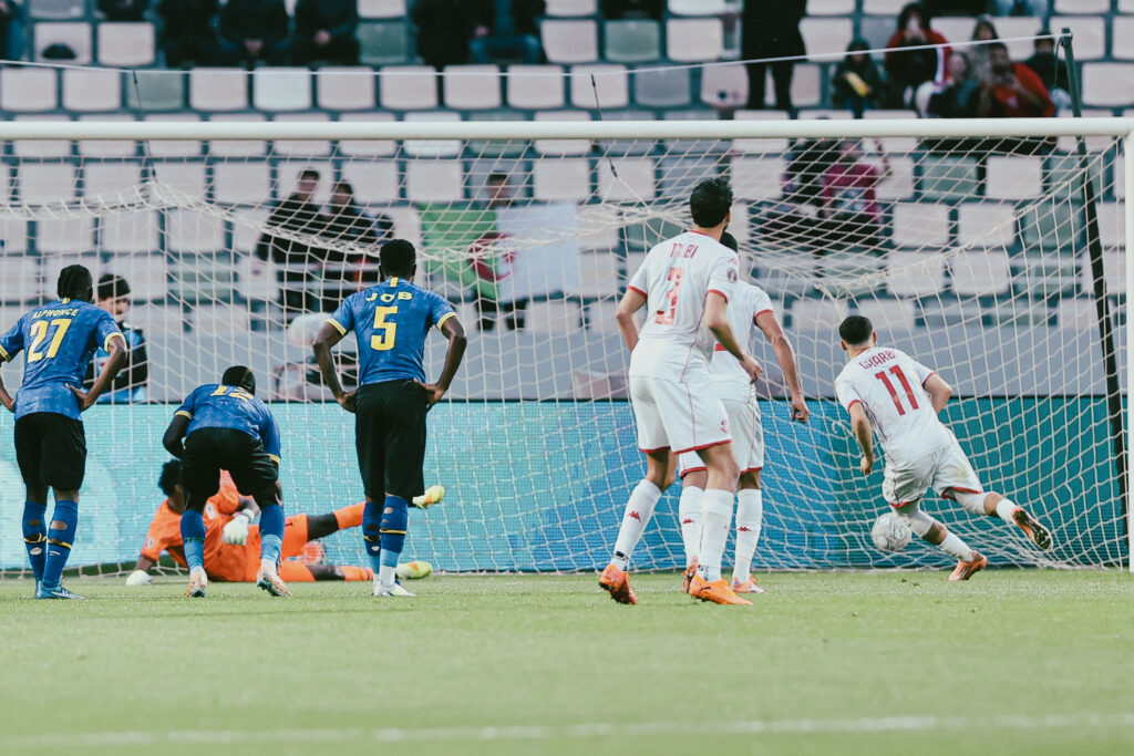 Ismaël Gharbi puts Tunisia in front from the penalty spot