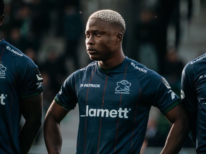 Nnadi in action as Zulte Waregem held to dramatic 2-2 draw 37 Nnadi in action as Zulte Waregem held to dramatic 2-2 draw