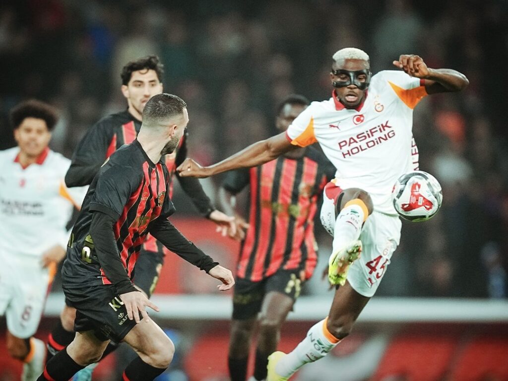 Osimhen nets 50th Galatasaray goal in 3-1 victory over Karagümrük