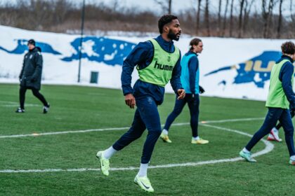 ‘New beginning’: Emmanuel Dennis reacts to Brøndby move
