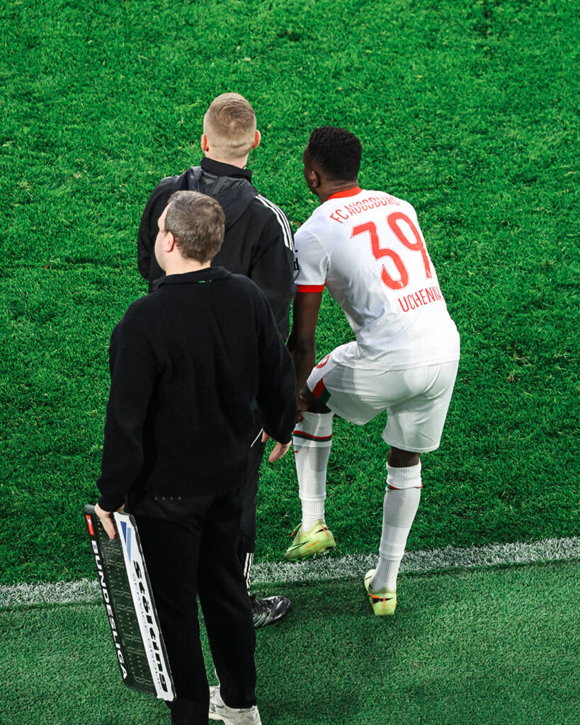 Uchenna Ogundu makes Bundesliga debut as Augsburg edge Wolfsburg 3-2‎‎