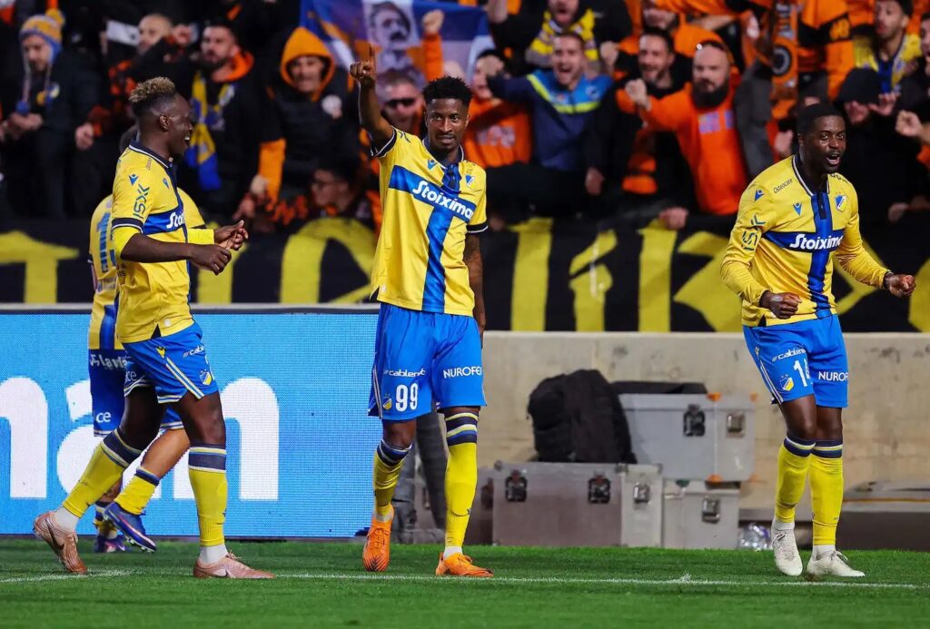 Peter Olayinka's 81st minute strike fires APOEL past Omonia in Nicosia derby
