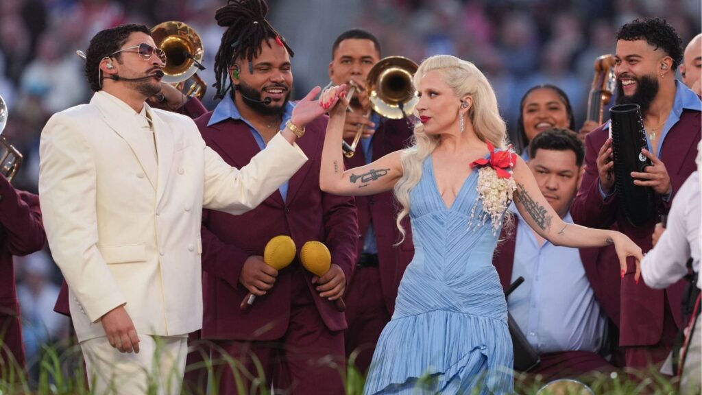 The Spanish beat of Super Bowl LX: Bad Bunny didn’t just perform, he announced a change 38 Bad Bunny (left) with Lady Gaga