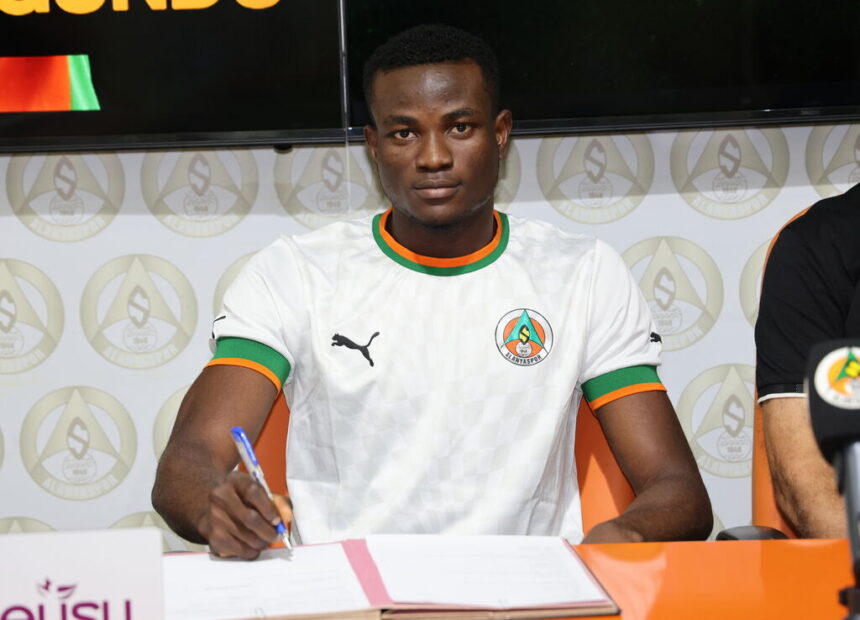 Augsburg agree deal in principle to sign Nigerian striker Uchenna Ogundu from Alanyaspor 37 Augsburg agree deal in principle to sign Nigerian striker Uchenna Ogundu from Alanyaspor