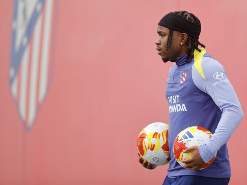 ‘It’s very special to be here’: Lookman delighted after completing Atlético move