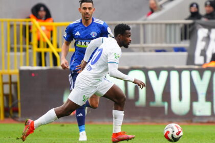 Ibrahim Olawoyin in action against Kasimpasa