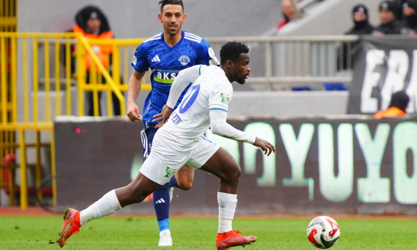 Ibrahim Olawoyin in action against Kasimpasa