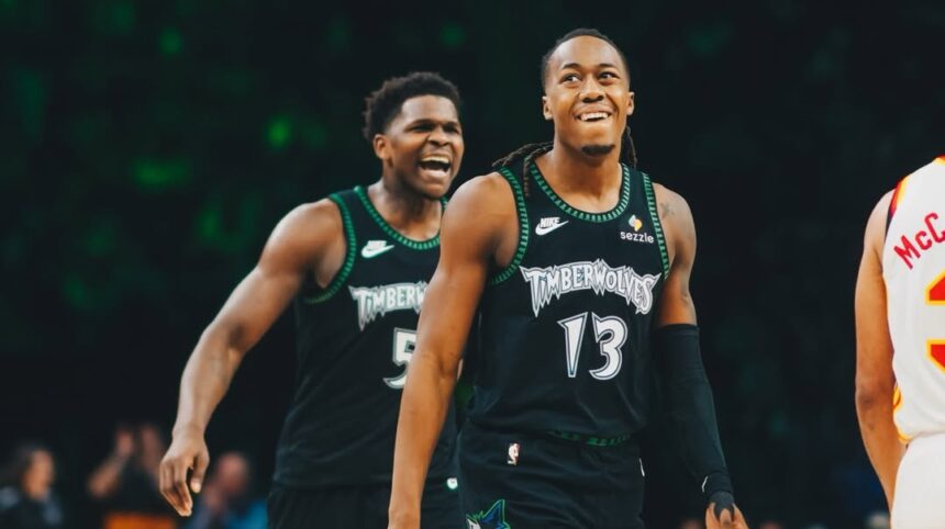 Ayo Dosunmu (front)