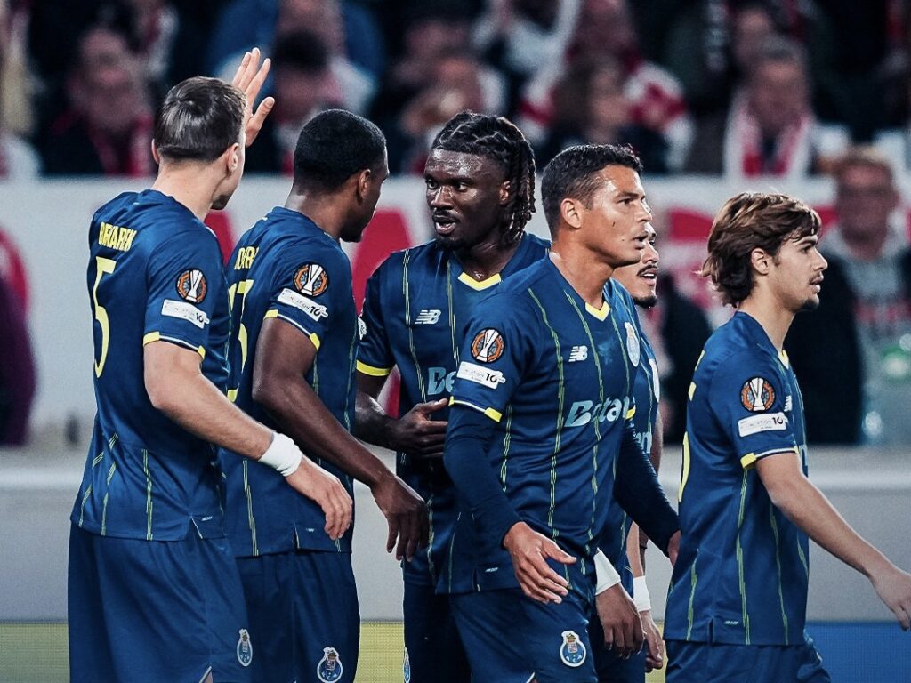 'Moffi had a great game' - Porto boss hails Eagles striker after Europa League win 38 Terem Moffi celebrates his goal against VfB Stuttgart
