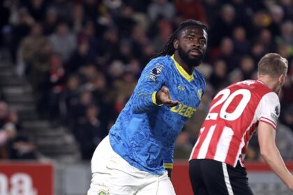 Arokodare scores equaliser as Wolves come from behind to draw 2-2 with Brentford