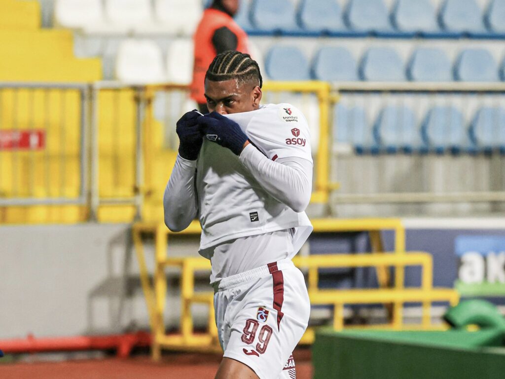 Onuachu’s scoring streak ends but Trabzonspor secure 1-0 victory over Eyüpsor