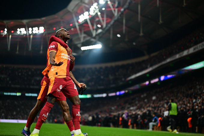 Osimhen scores winner as 10-man Galatasaray beat Besiktas 1–0 39 Osimhen scores winner as 10-man Galatasaray beat Besiktas 1–0