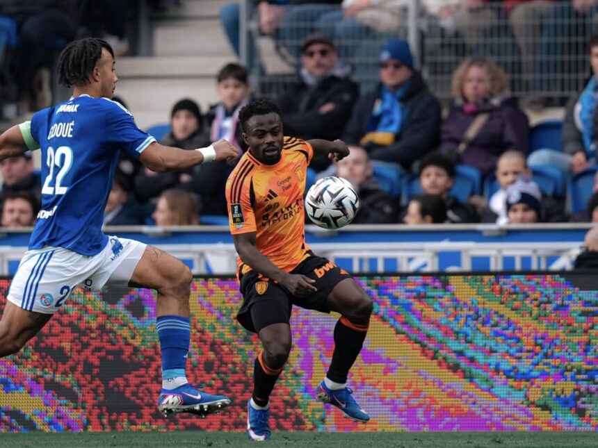 Moses Simon makes 200th Ligue 1 appearance in Paris FC goalless draw with Strasbourg