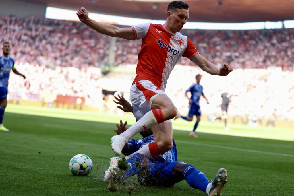 David Moses scores winning goal as Slavia Prague defeat Sigma Olomouc 2-1