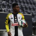 ‎Moses Usor scores as LASK hold Sturm Graz to 1-1 draw after double red cards