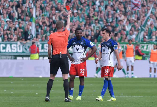 Felix Magath defends Philip Otele after red card decision 38 Felix Magath defends Philip Otele after red card decision