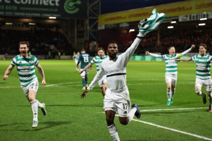 Kelechi Iheanacho scores late winner against Motherwell to keep Celtic title hopes alive