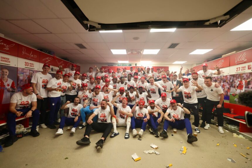 Igoh Ogbu, three other Nigerians win Czech First League title with Slavia Prague