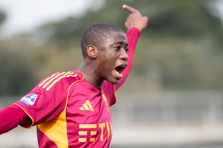 Nigeria’s Shukurat Oladipo reacts to Serie A best defender honour 38 Nigeria’s Shukurat Oladipo reacts to Serie A best defender honour
