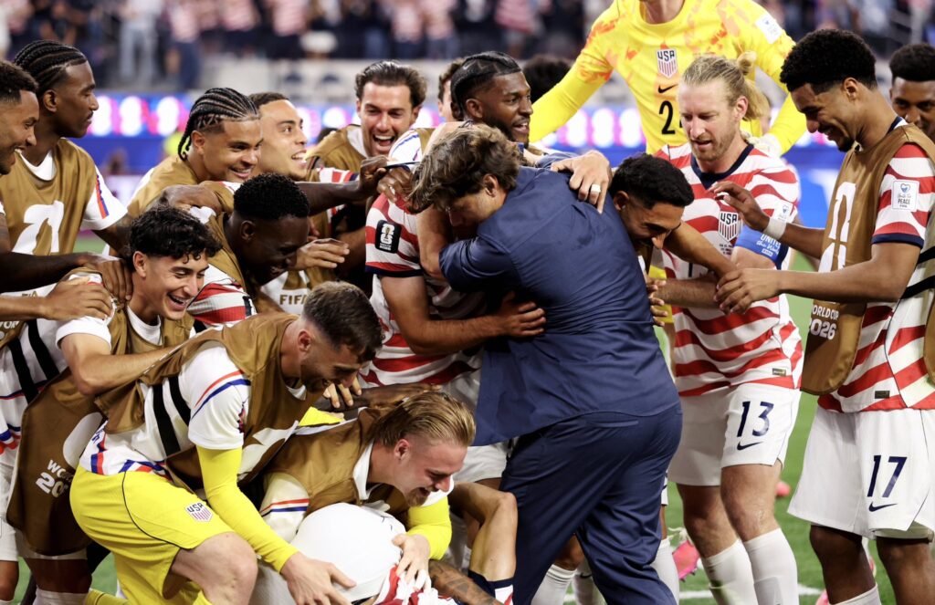Folarin Balogun bags brace as USA crush Paraguay 4-1 in World Cup opener 38 Folarin Balogun bags brace as USA crush Paraguay 4-1 in World Cup opener